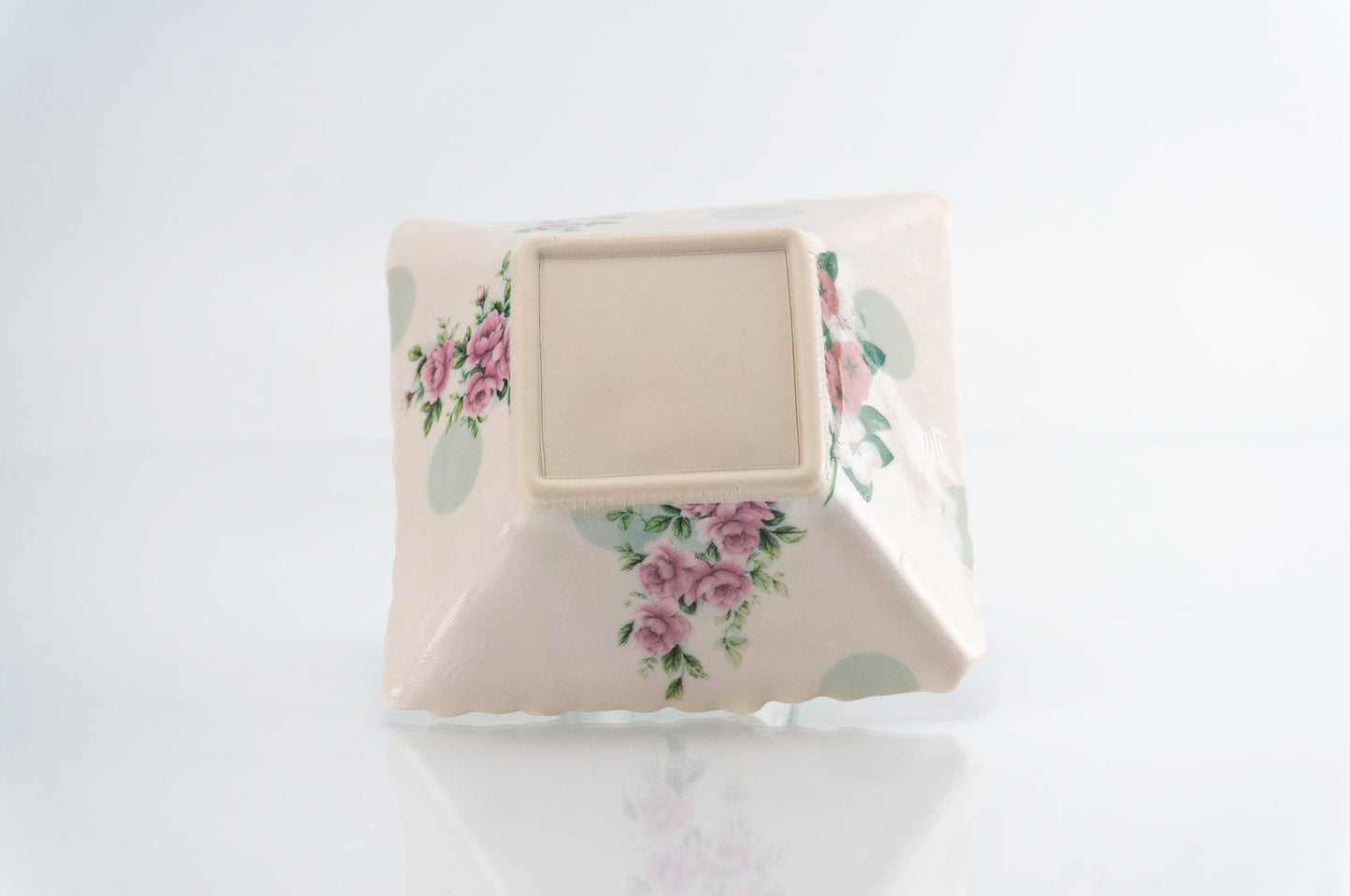 Flower and Green Dot Square Dish (d-118)