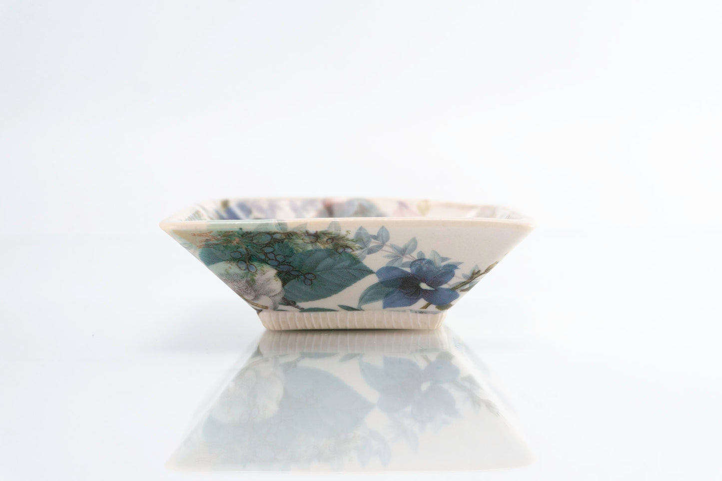 Flower Square Dish (d-121)