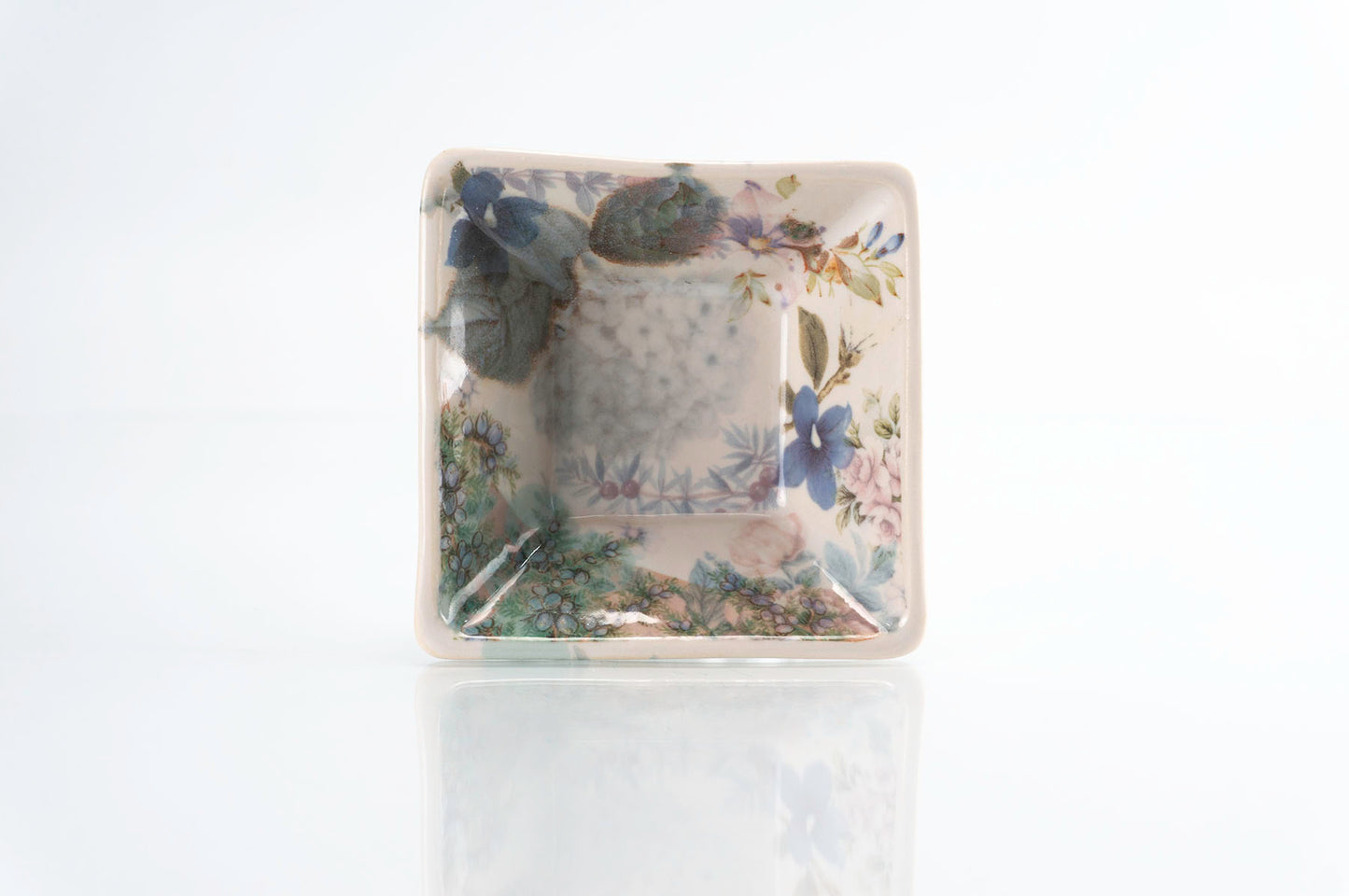 Flower Square Dish (d-121)