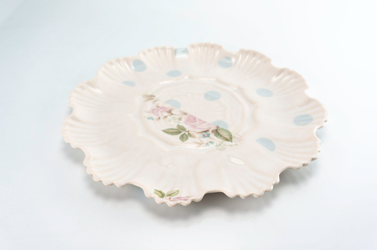 Plat mitjà flor i punt blau (p-273)