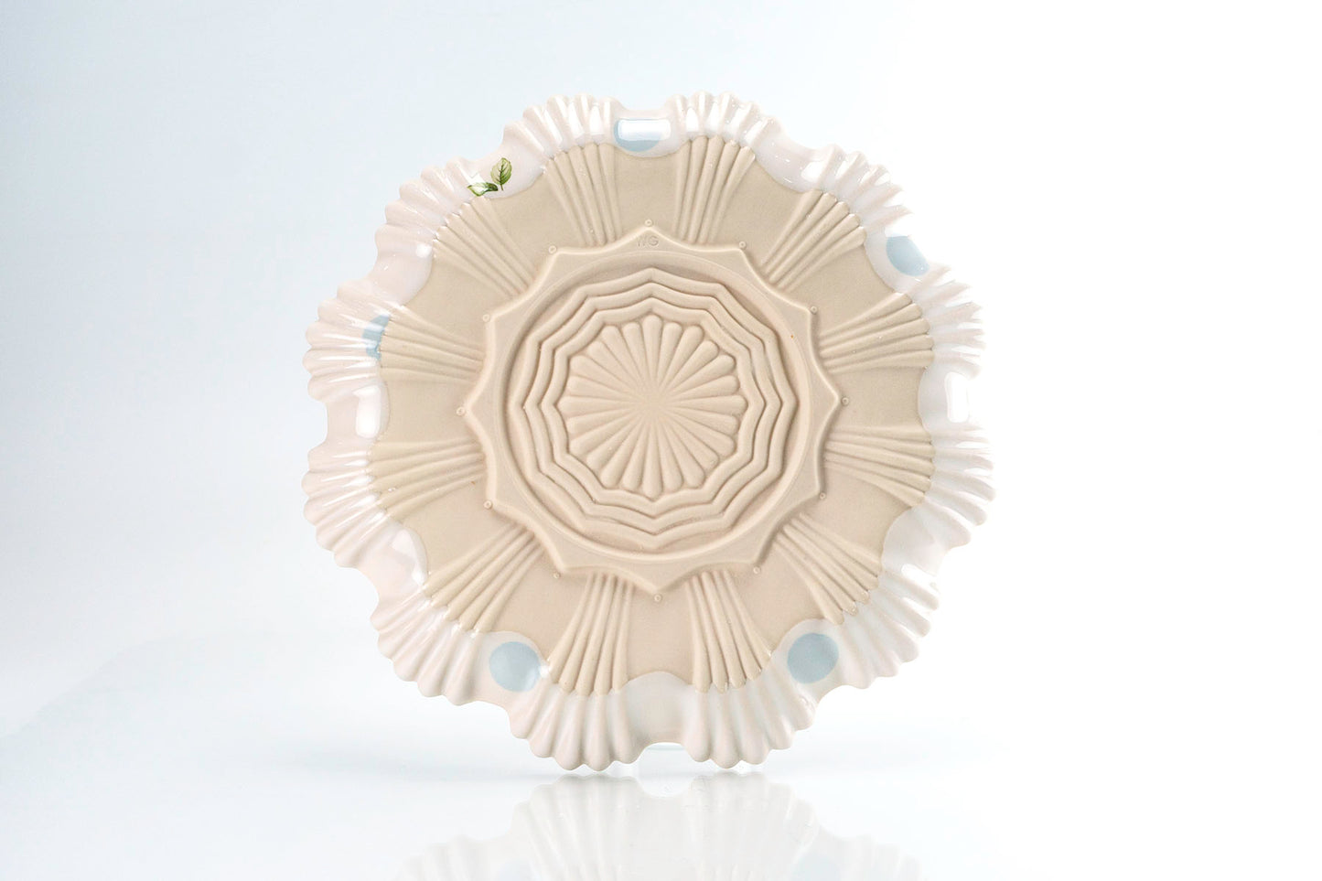 Plat mitjà flor i punt blau (p-273)