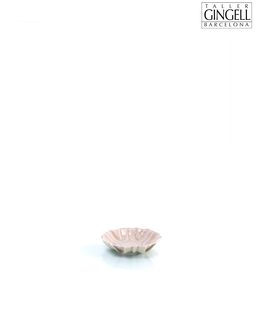 Dogwood Curve Dish (d - 131)