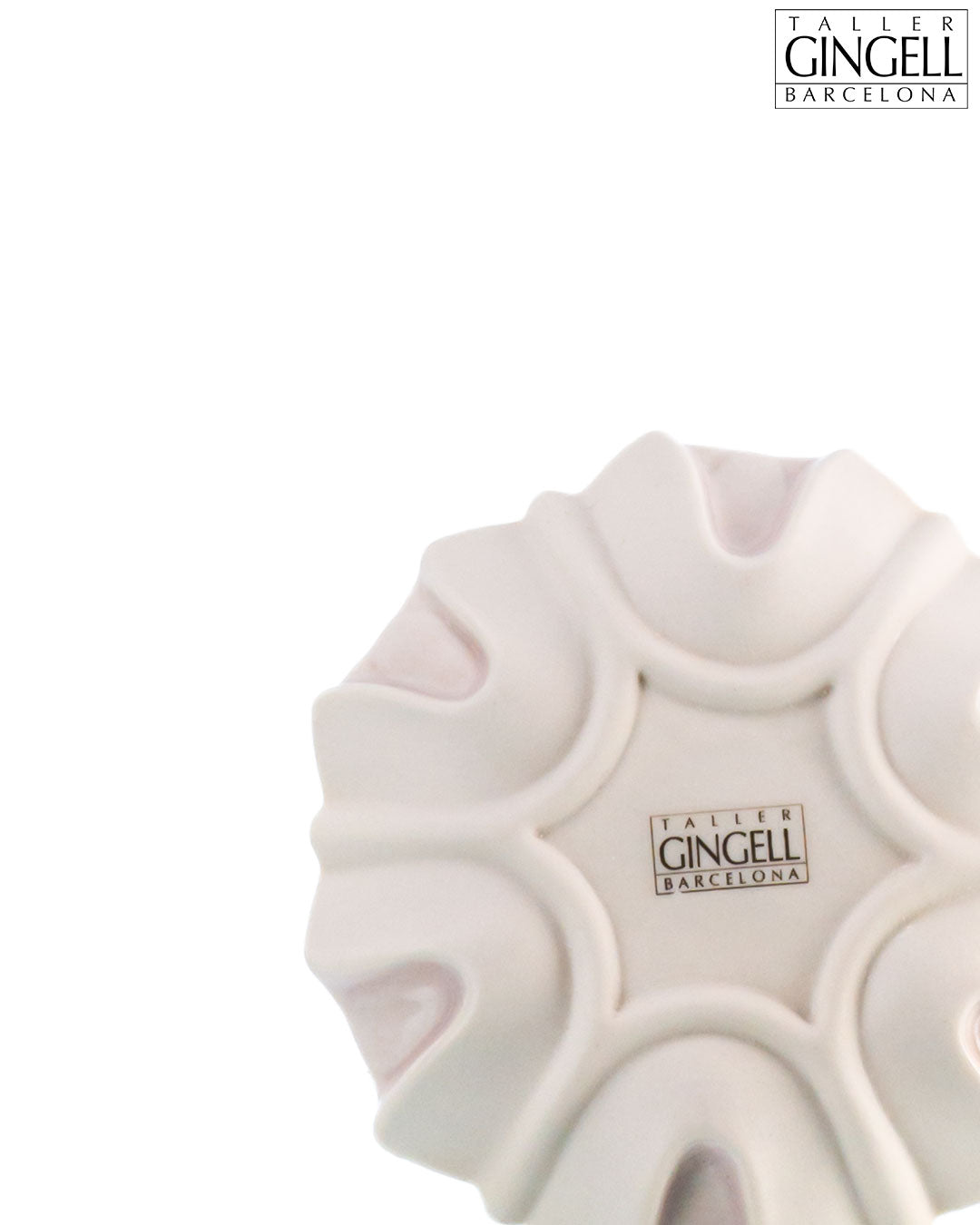 Dogwood Curve Dish (d - 131)