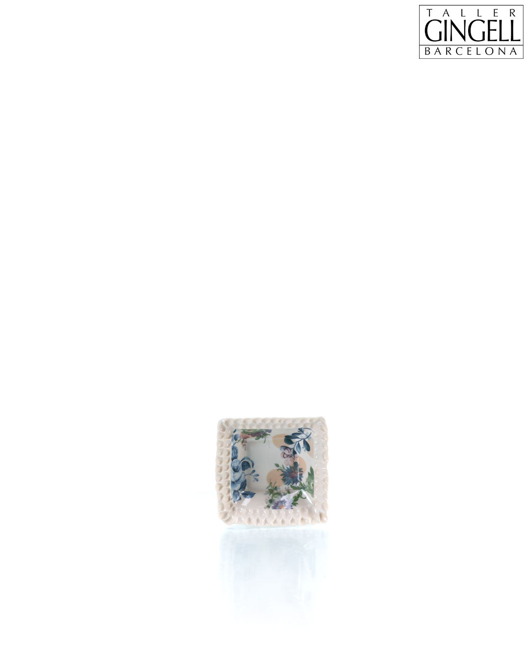 Plat quadrat petit (d - 145)