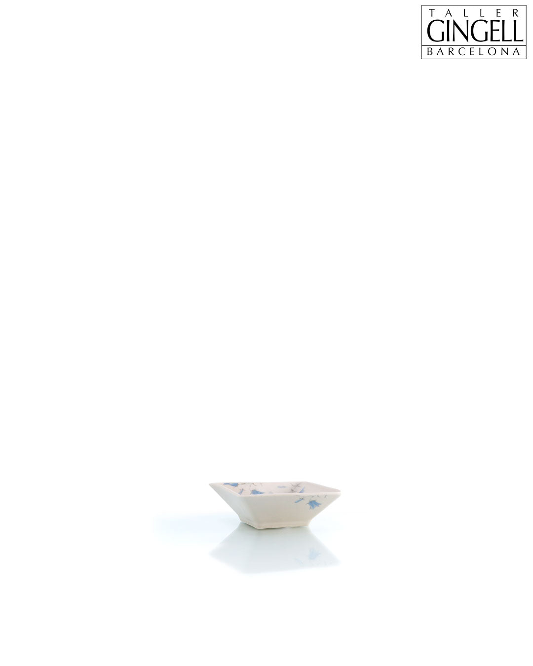 Plat quadrat petit (d - 147)