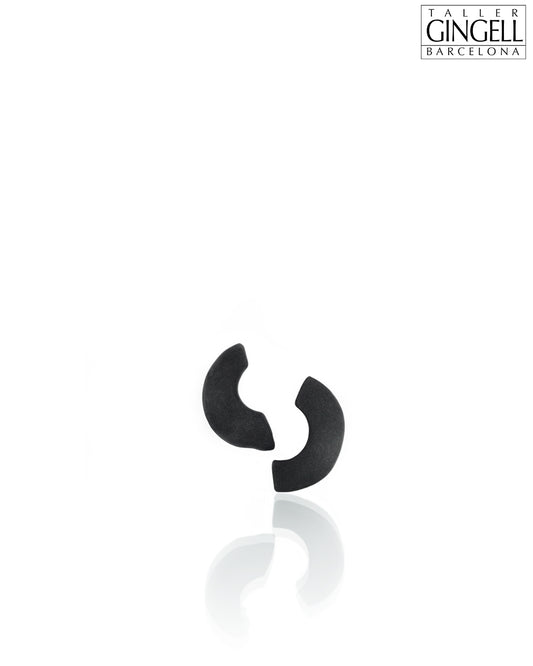 Boucles d'oreilles demi-arc en argent sterling et porcelaine noire (j - 25)