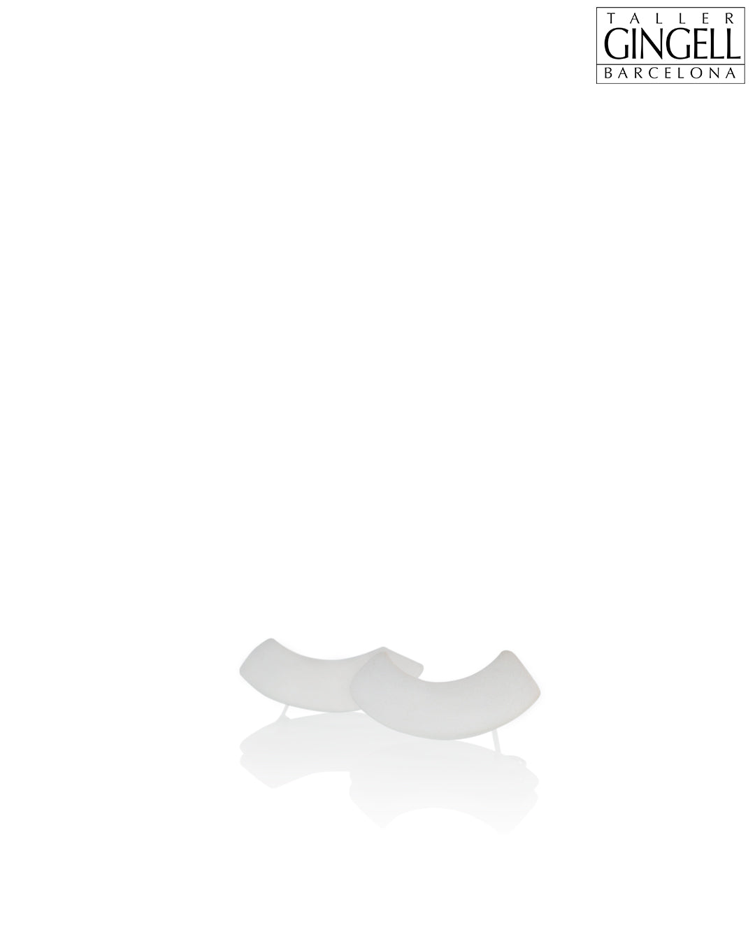 Boucles d'oreilles en argent sterling et porcelaine blanche en forme d'arc trigone (j - 5)