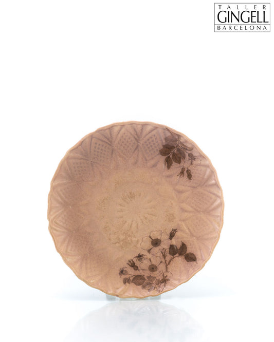 Assiette en grès moderne (p - 293)