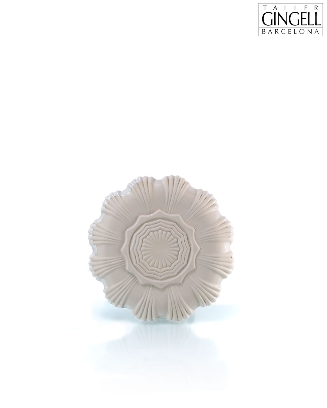 Medium Stoneware Plate (p - 302)