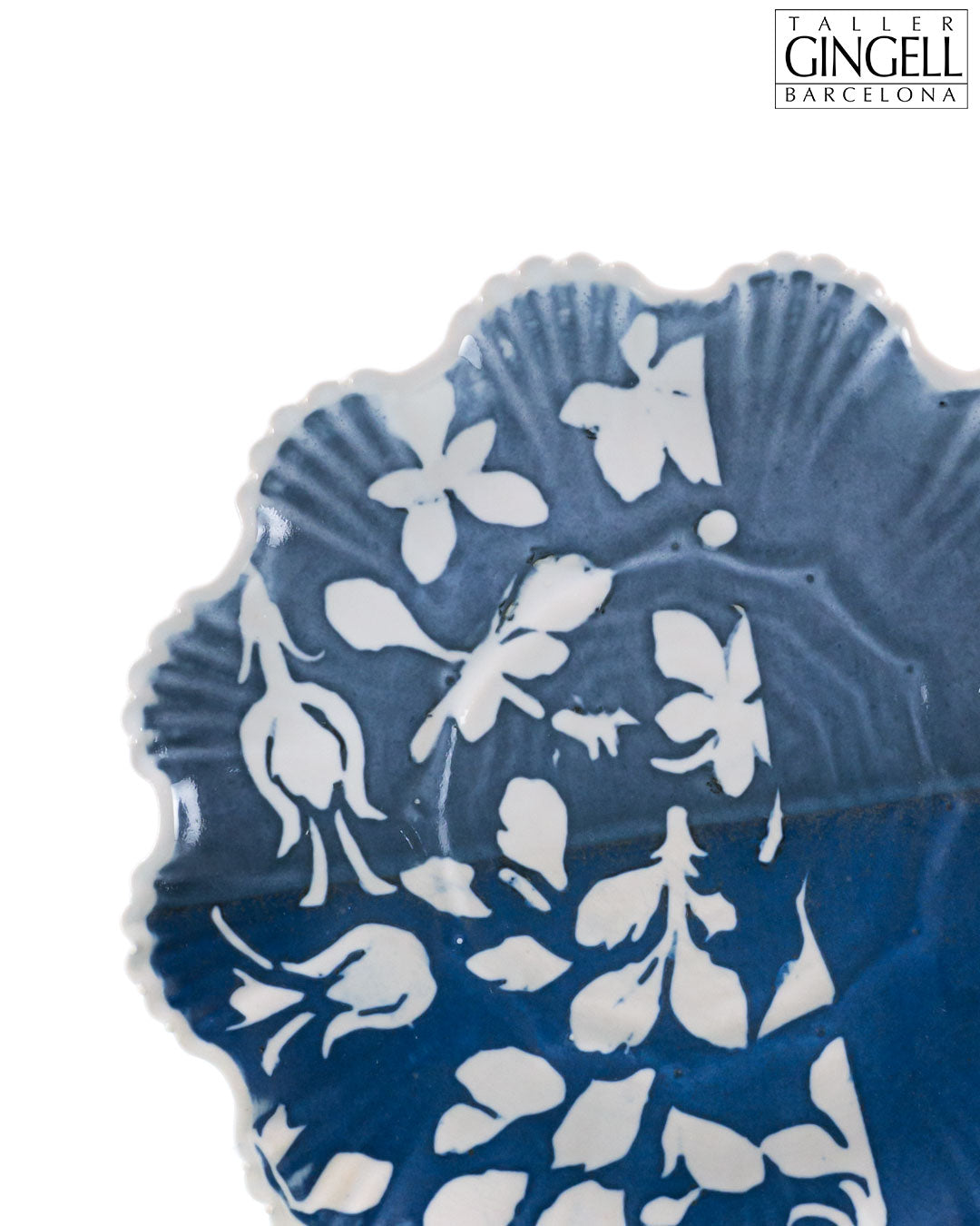 Medium Stoneware Plate (p - 305)