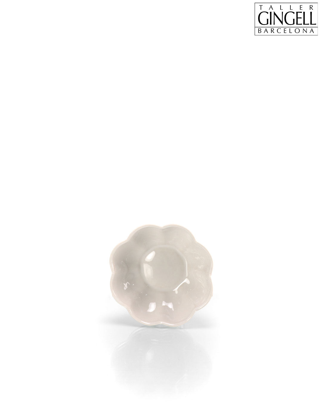 White Petal Dish (d-148)