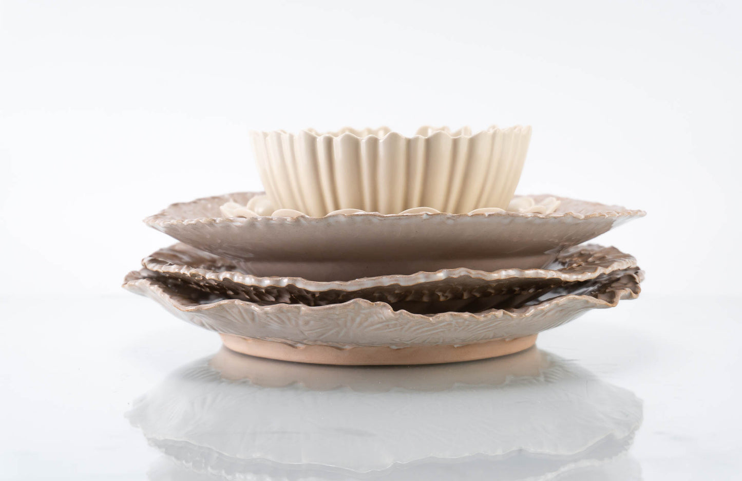 Textured Rim 5-Piece Place Setting | Table Setting