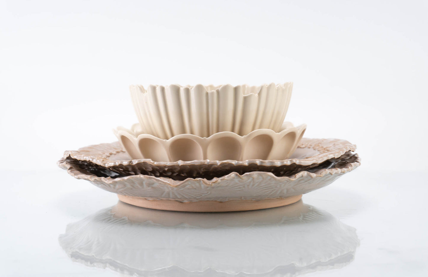 Textured Rim 4-Piece Place Setting | Table Setting