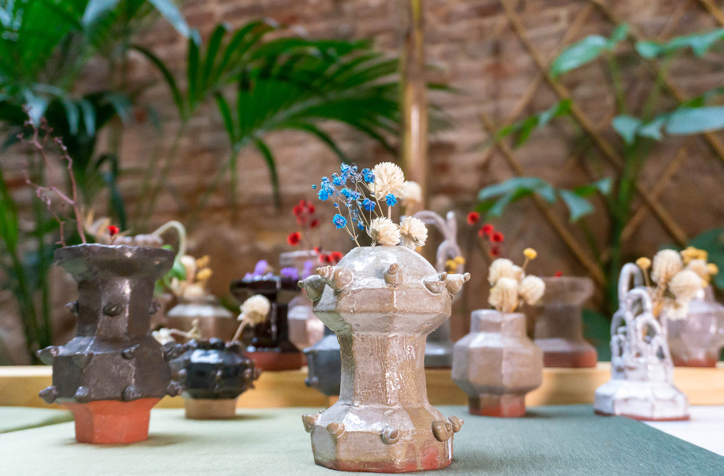 Tall Round Top Vase | Modern Vases | Small Ceramic Vase (v-216)