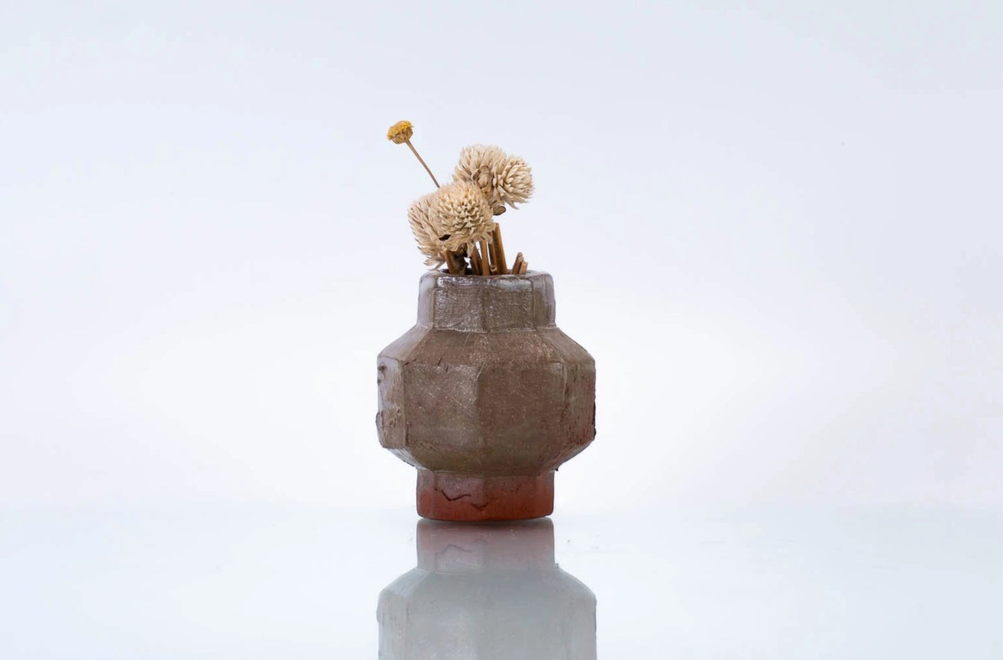 Small Minimalist Vase | Modern Vases | Small Ceramic Vase (v-220)